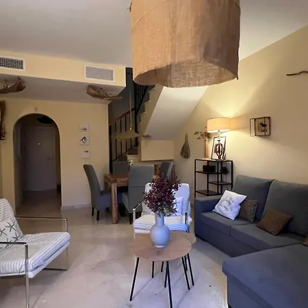 Casa Pez *